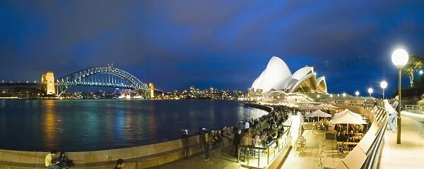 Sydney Opera House, UNESCO World Heritage Site, Harbour Bridge, Opera Bar and Sydney Harbour at night, Sydney, New South Wales, Australia, Pacific