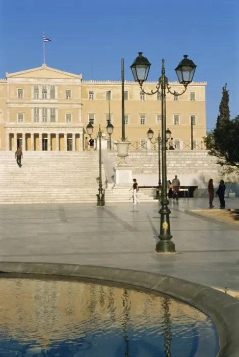 Framed Print : Syntagma Square looking towards the Parliament buildings Framed Print : Syntagma Square looking towards the Parliament buildings