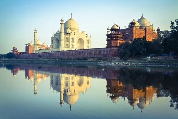 The Taj Mahal reflected in the Yamuna River, UNESCO World Heritage Site, Agra, Uttar Pradesh, India, Asia