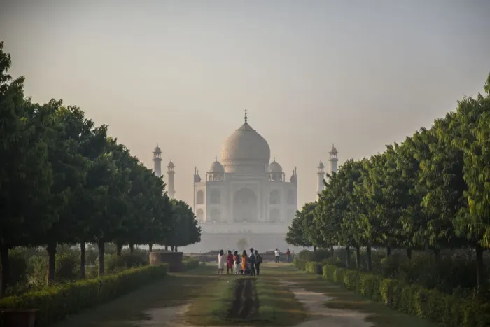 Framed Print : Taj Mahal, UNESCO World Heritage Site, Agra, Uttar Pradesh, India, Asia Framed Print : Taj Mahal, UNESCO World Heritage Site, Agra, Uttar Pradesh, India, Asia