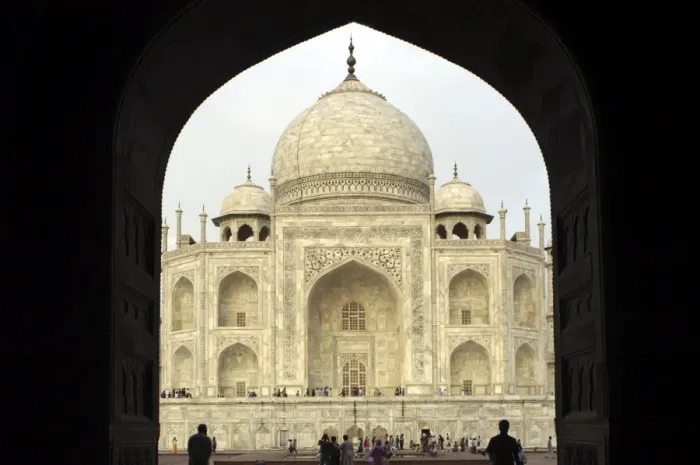 Framed Print : Taj Mahal, UNESCO World Heritage Site, Agra, Uttar Pradesh, India, Asia Framed Print : Taj Mahal, UNESCO World Heritage Site, Agra, Uttar Pradesh, India, Asia