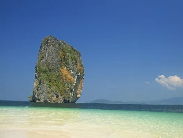 Tall rock island, Ko Poda, at Krabi on the Andaman Coast of Thailand, Southeast Asia
