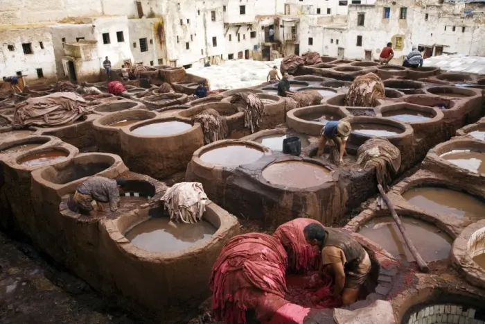 Framed Print : The tanneries souk in the Medina (old town), Fes el Bali, Fes, Morocco Framed Print : The tanneries souk in the Medina (old town), Fes el Bali, Fes, Morocco