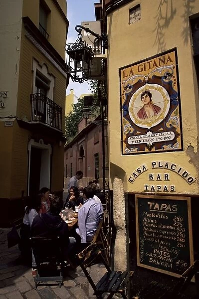 Tapas bar, Barrio Santa Cruz