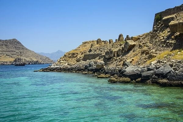 Telegraph Island in the Khor ash-sham fjord, Musandam, Oman, Middle East