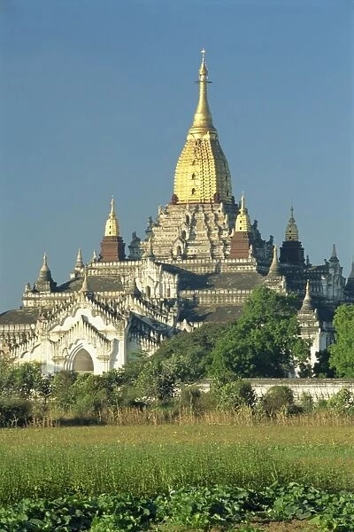The temple of Ananda Pahto, Bagan (Pagan), Myanmar (Burma), Asia