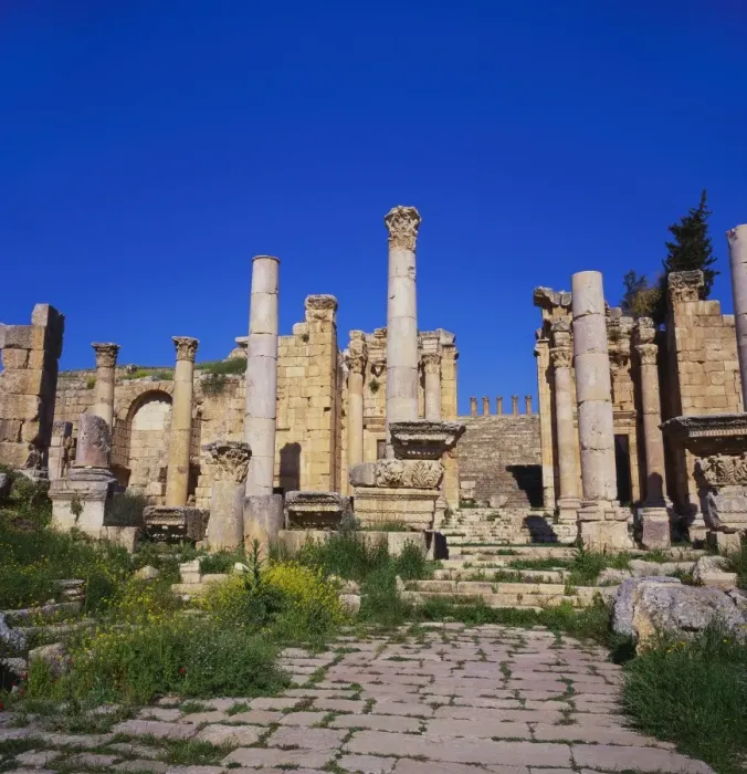 Framed Print : Temple of Artemis, Jerash, Jordan, Middle East Framed Print : Temple of Artemis, Jerash, Jordan, Middle East