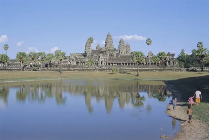 Framed Print : The temple complex of Angkor Wat, Angkor, Siem Reap, Cambodia, Indochina, Asia Framed Print : The temple complex of Angkor Wat, Angkor, Siem Reap, Cambodia, Indochina, Asia