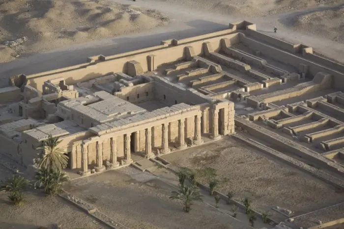 Framed Print : The Temple of Dendera, Egypt, North Africa, Africa Framed Print : The Temple of Dendera, Egypt, North Africa, Africa