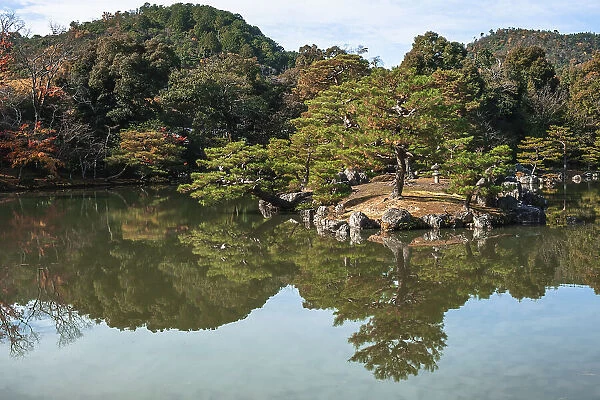 A temple garden and lake in autumn, Kyoto, Honshu, Japan, Asia