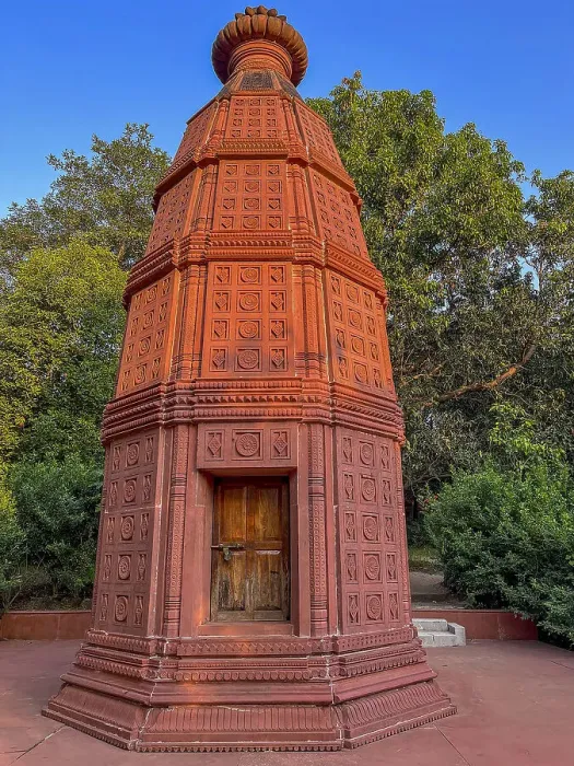 Framed Print : Temple at Goverdan ecovillage, Maharashtra, India, Asia Framed Print : Temple at Goverdan ecovillage, Maharashtra, India, Asia