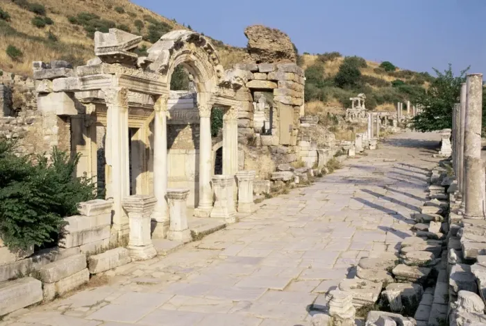 Framed Print : Temple of Hadrian Framed Print : Temple of Hadrian