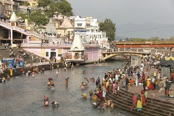 Temple at Har-ki-Pairi, on bank of River Ganges, Haridwar, Uttarakhand, India, Asia