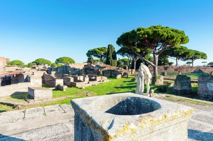 Framed Print : Temple of Hercules, Statue of Cartilius Poplicola, Ostia Antica archaeological site, Ostia, Rome province, Latium (Lazio), Italy, Europe Framed Print : Temple of Hercules, Statue of Cartilius Poplicola, Ostia Antica archaeological site, Ostia, Rome province, Latium (Lazio), Italy, Europe