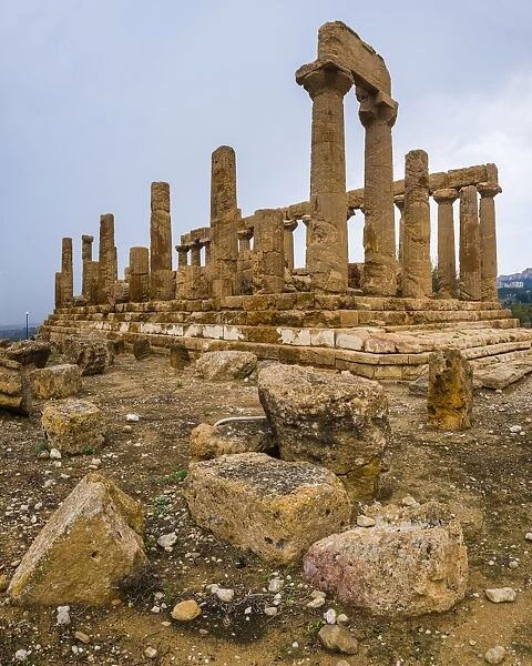 Temple of Juno (Tempio di Giunone), Valley of the Temples (Valle dei Templi), Agrigento, UNESCO World Heritage Site, Sicily, Italy, Europe