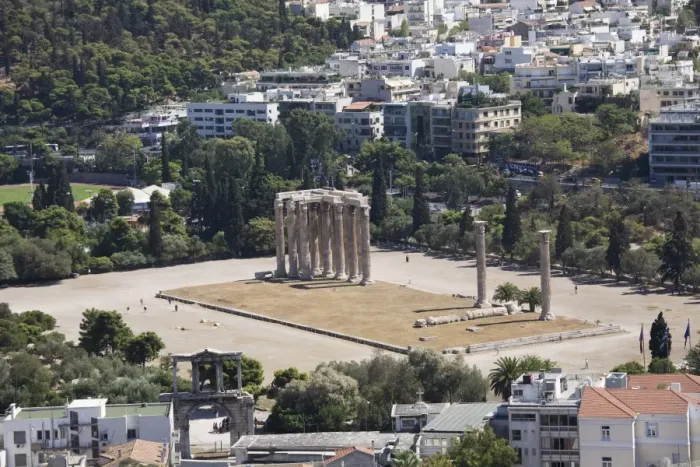 Framed Print : Temple of Olympian Zeus, Athens, Greece, Europe Framed Print : Temple of Olympian Zeus, Athens, Greece, Europe