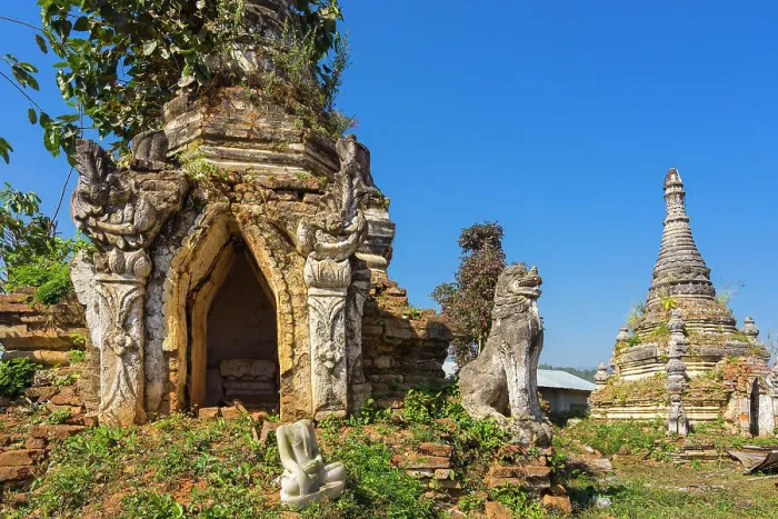 Framed Print : Temple ruins at Little Bagan, Hsipaw, Shan State, Myanmar (Burma), Asia Framed Print : Temple ruins at Little Bagan, Hsipaw, Shan State, Myanmar (Burma), Asia