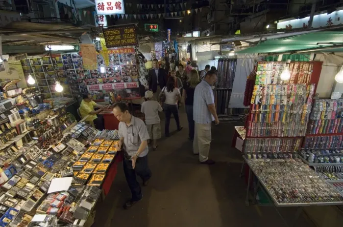 Framed Print : Temple Street Night Market, Yau Ma Tei district, Kowloon, Hong Kong, China, Asia