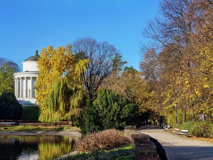 Framed Print : Temple of Vesta Water Tower, Saxon Garden, Warsaw, Masovian Voivodeship, Poland, Europe Framed Print : Temple of Vesta Water Tower, Saxon Garden, Warsaw, Masovian Voivodeship, Poland, Europe