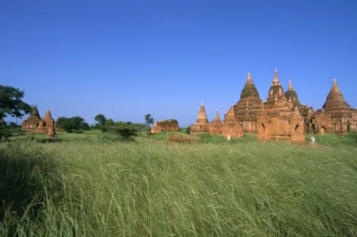 Framed Print : Temples, Bagan (Pagan) archaeological site, Myanmar (Burma), Asia Framed Print : Temples, Bagan (Pagan) archaeological site, Myanmar (Burma), Asia