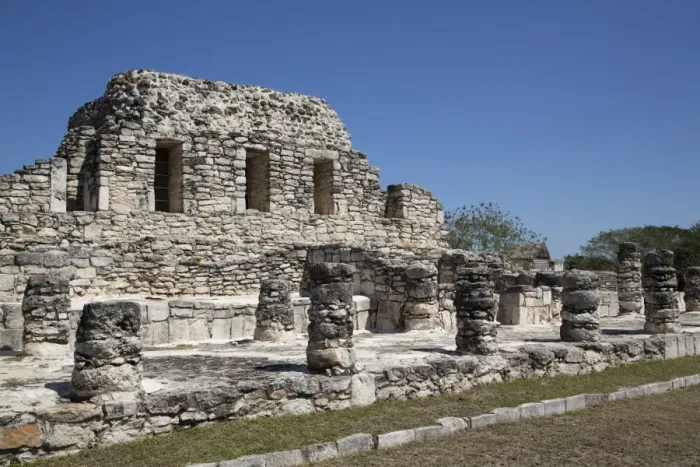 Framed Print : Templo de los Guerreros, Mayapan, Mayan archaeological site, Yucatan, Mexico, North Framed Print : Templo de los Guerreros, Mayapan, Mayan archaeological site, Yucatan, Mexico, North