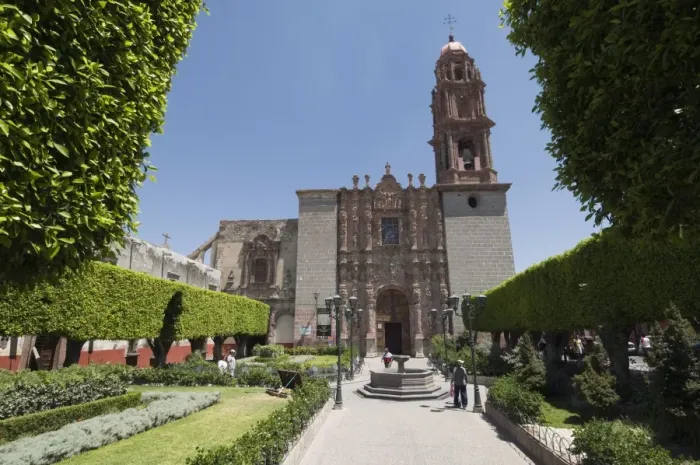 Framed Print : Templo de San Francisco, a church in San Miguel de Allende (San Miguel) Framed Print : Templo de San Francisco, a church in San Miguel de Allende (San Miguel)