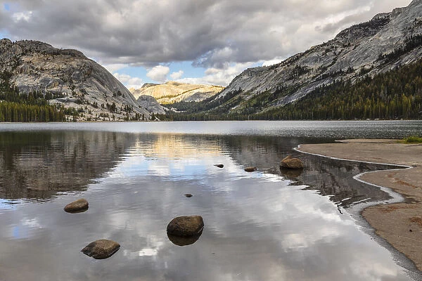 Tenaya Lake, Yosemite National Park, UNESCO World Heritage Site, California