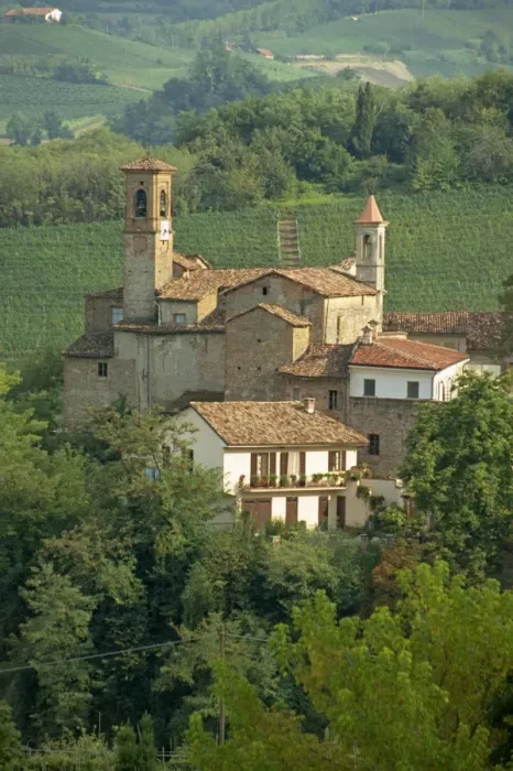 Framed Print : Tenuta la Volta Framed Print : Tenuta la Volta
