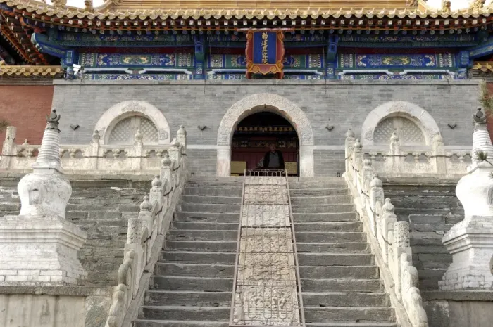 Framed Print : The Five Terrace Mountain (Wutai Shan), one of Chinas most ancient Buddhist sites Framed Print : The Five Terrace Mountain (Wutai Shan), one of Chinas most ancient Buddhist sites