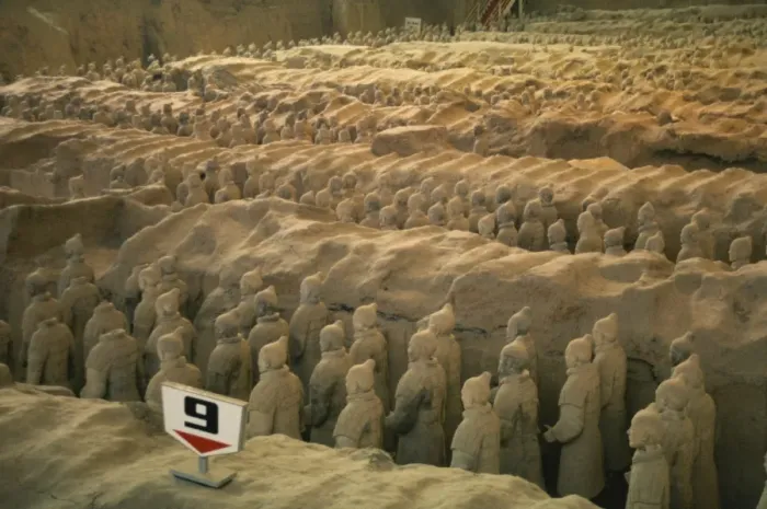 Framed Print : The Terracotta Warriors at Xian, China, Asia Framed Print : The Terracotta Warriors at Xian, China, Asia
