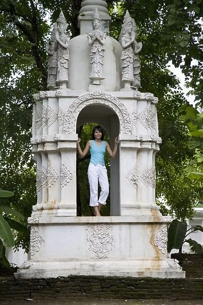 Thai woman at Mandarin Oriental Resort