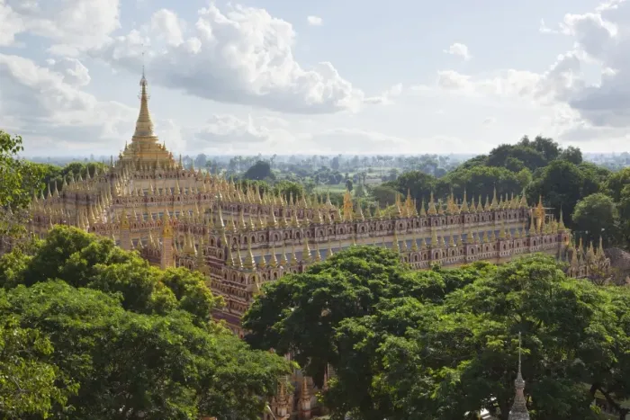 Framed Print : Thanboddhay Paya (pagoda) with rows of gilt mini-stupas on roof, near Monywa, Monywa Region, Myanmar (Burma), Asia Framed Print : Thanboddhay Paya (pagoda) with rows of gilt mini-stupas on roof, near Monywa, Monywa Region, Myanmar (Burma), Asia