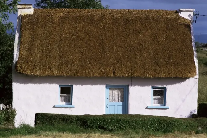 Framed Print : Thatched cottage Framed Print : Thatched cottage