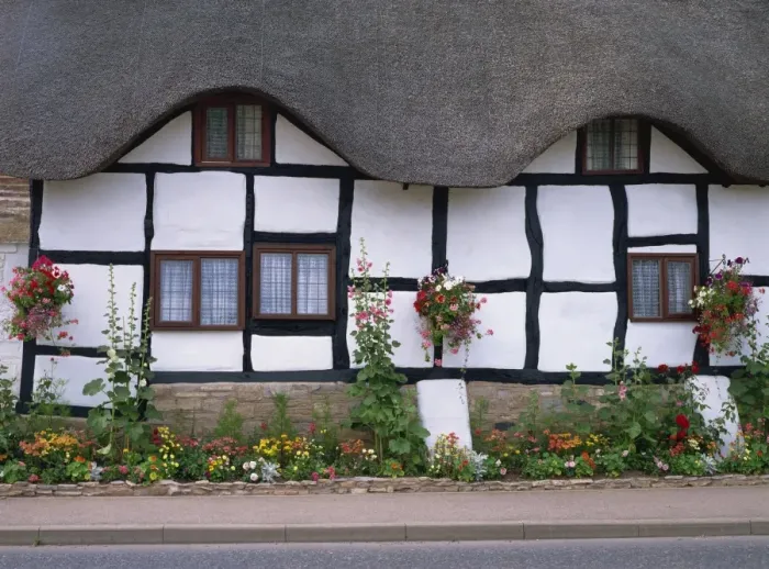 Framed Print : Thatched cottage, Worcestershire, England, United Kingdom, Europe Framed Print : Thatched cottage, Worcestershire, England, United Kingdom, Europe