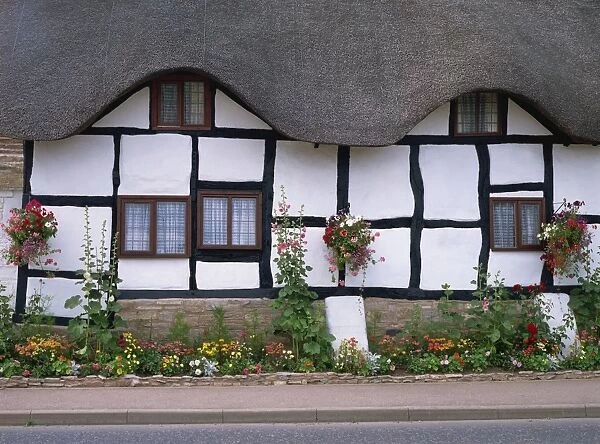 Thatched cottage, Worcestershire, England, United Kingdom, Europe