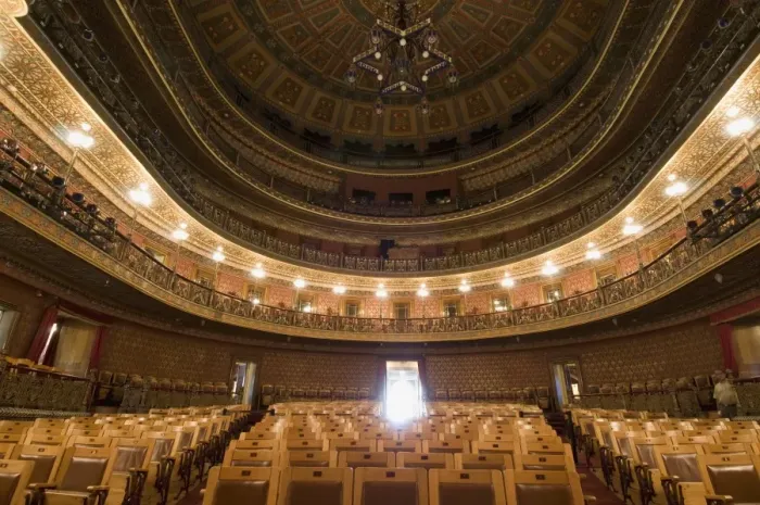 Framed Print : Theater Teatro Juarez famous for its architectural mixtures in Guanajuato Framed Print : Theater Teatro Juarez famous for its architectural mixtures in Guanajuato