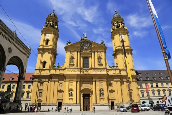 Framed Print : Theatiner Church on Odeonsplatz Square, Munich, Upper Bavaria, Bavaria, Germany, Europe Framed Print : Theatiner Church on Odeonsplatz Square, Munich, Upper Bavaria, Bavaria, Germany, Europe