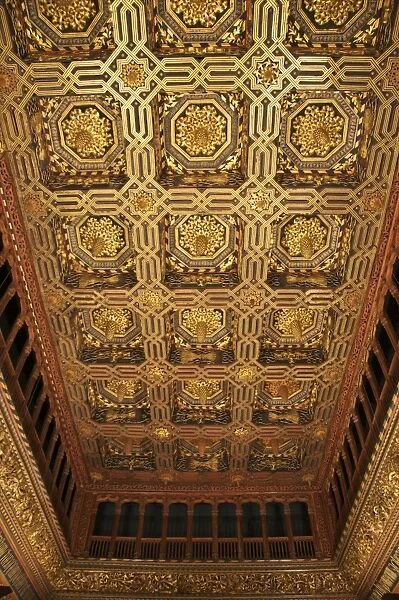 The Throne room, caisson ceiling, typical decor, the Aljaferia Palace, dating from the 11th century, Saragossa (Zaragoza), Aragon, Spain, Europe