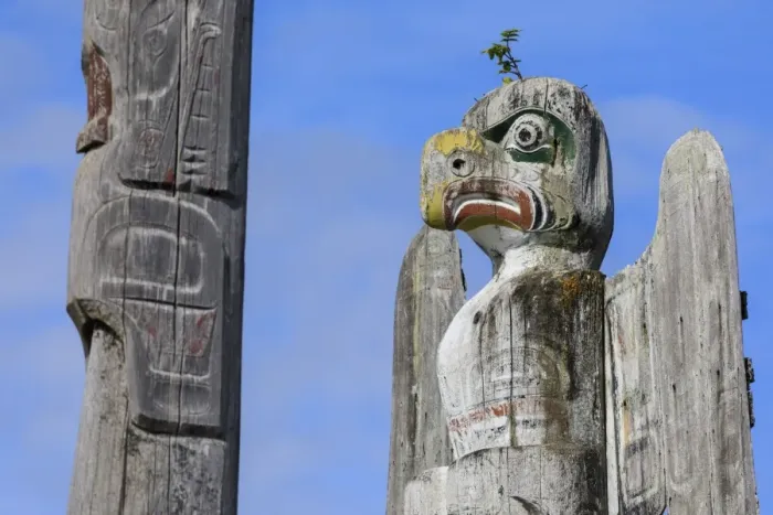 Framed Print : Thunderbird, First Nation Totem Pole, Namgis Burial Grounds, Alert Bay, Inside Passage Framed Print : Thunderbird, First Nation Totem Pole, Namgis Burial Grounds, Alert Bay, Inside Passage