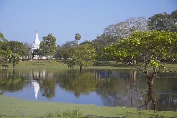 Thuparama Dagoba, Anuradhapura, UNESCO World Heritage Site, North Central Province, Sri Lanka, Asia
