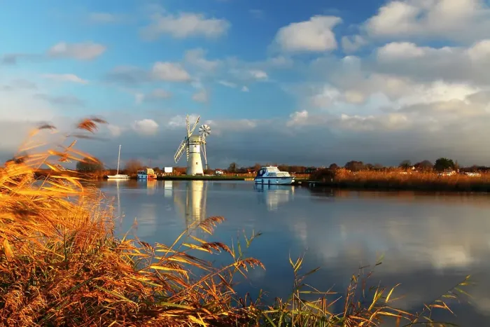 Framed Print : Thurne Mill, Norfolk Broads, Norfolk, England, United Kingdom, Europe Framed Print : Thurne Mill, Norfolk Broads, Norfolk, England, United Kingdom, Europe