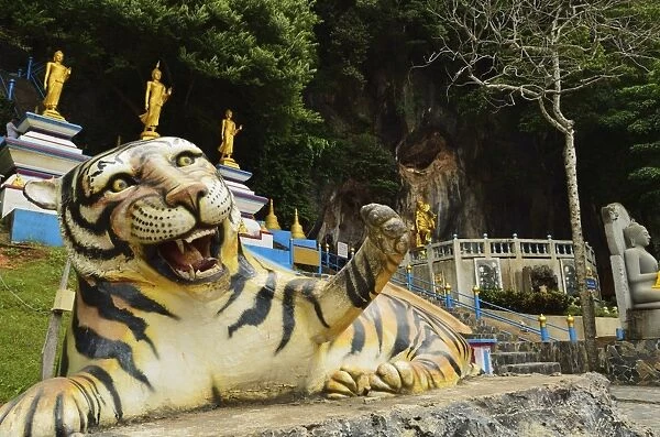 Tiger statue, Tiger Cave Temple (Wat Tham Suea), Krabi Province, Thailand, Southeast Asia, Asia