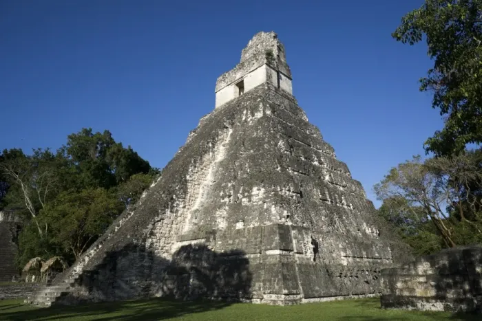 Framed Print : Tikal temple 1, Pre-Columbian Maya civilisation, Tikal, UNESCO World Heritage Site Framed Print : Tikal temple 1, Pre-Columbian Maya civilisation, Tikal, UNESCO World Heritage Site