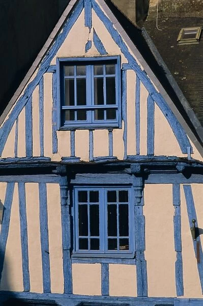 Timbered house, town of Vannes, Golfe du Morbihan (Gulf of Morbihan), Brittany