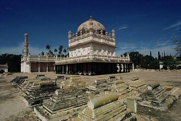 Tipu Sultans tomb, Mysore, Karnataka state, India, Asia