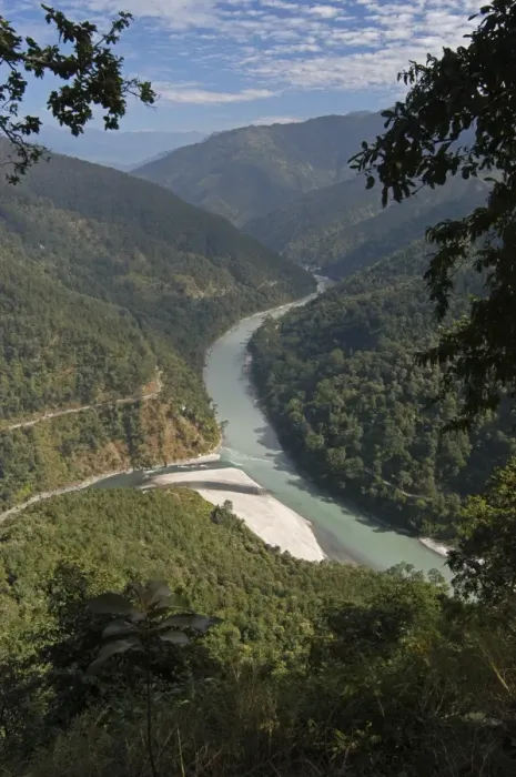 Framed Print : The Tista River flowing through Sikkim, India, Asia Framed Print : The Tista River flowing through Sikkim, India, Asia