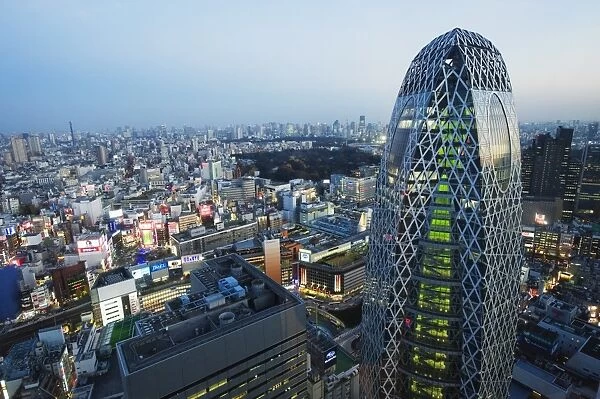 Tokyo Mode Gakuen Cocoon Tower, Design School Building, Shinjuku, Tokyo, Japan, Asia