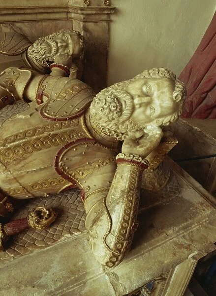 Tomb effigies of Sir Phillip and Sir Thomas Hoby dating from 1556, Bisham church