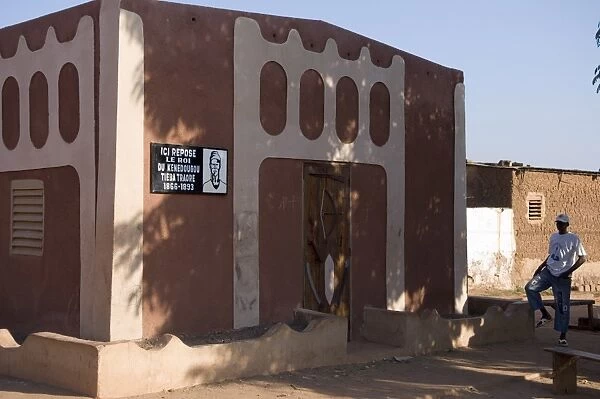 Tomb of King Kenedougou Tieba Traore (1866-1893), Sikasso, Mali, Africa