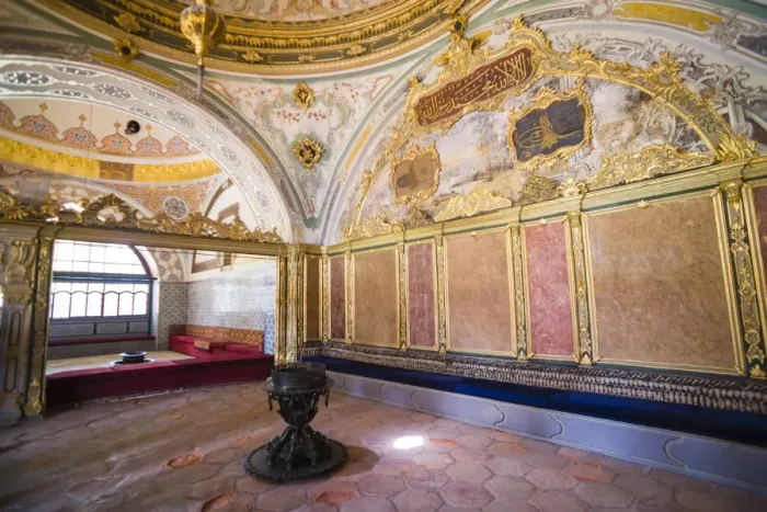 Framed Print : Topkapi Palace decorated interior, UNESCO World Heritage Site, Istanbul, Turkey, Europe Framed Print : Topkapi Palace decorated interior, UNESCO World Heritage Site, Istanbul, Turkey, Europe